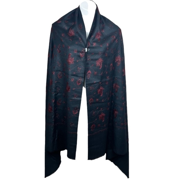Bajra Floral Embroidered Merino Wool Scarf - Picture 1 of 7